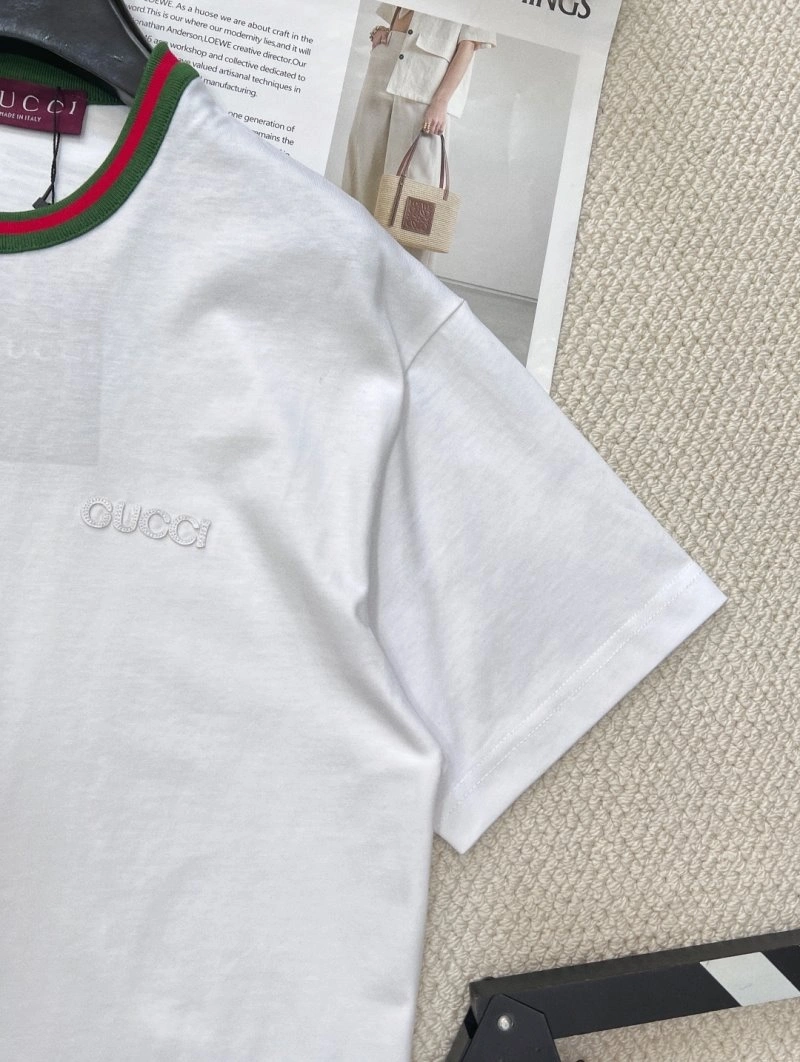 Gucci T-Shirts Resilient 124779