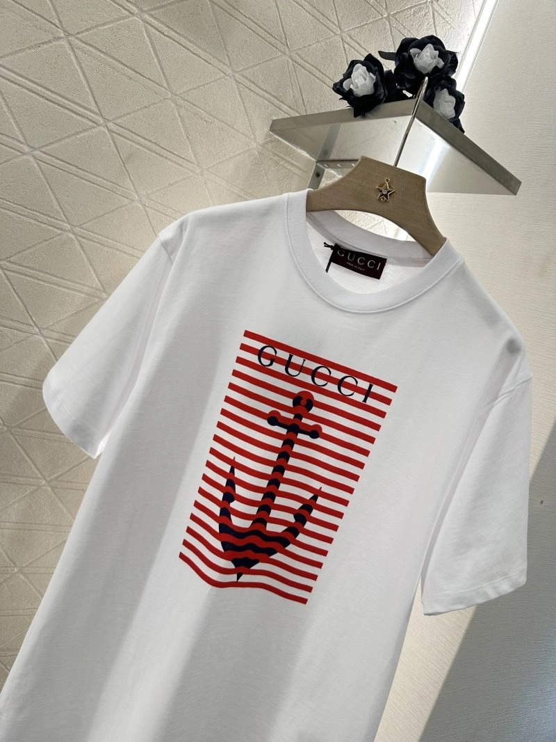 Gucci T-Shirts Trendsetting 124787