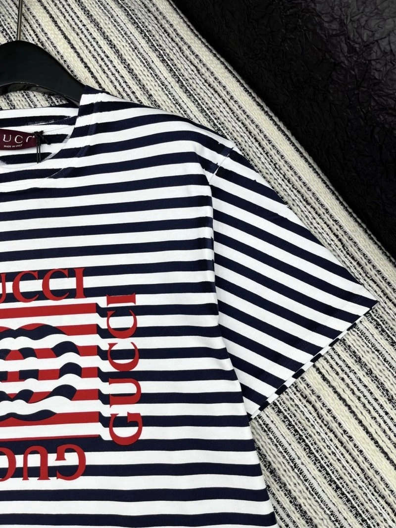 WellDesigned Gucci T-Shirts 124765