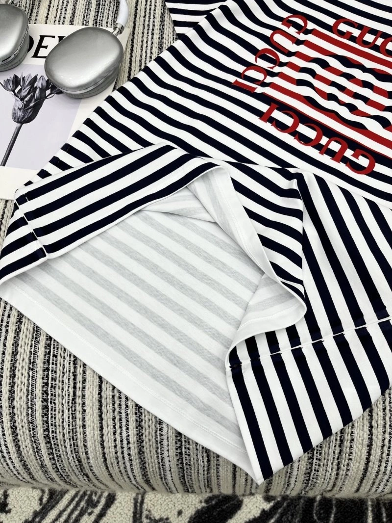 WellDesigned Gucci T-Shirts 124765
