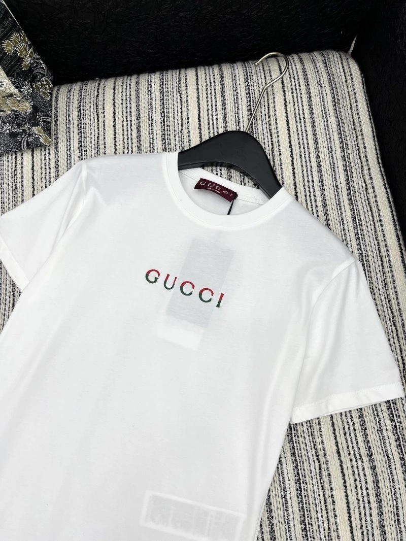 Gucci T-Shirts Sophisticated 124764