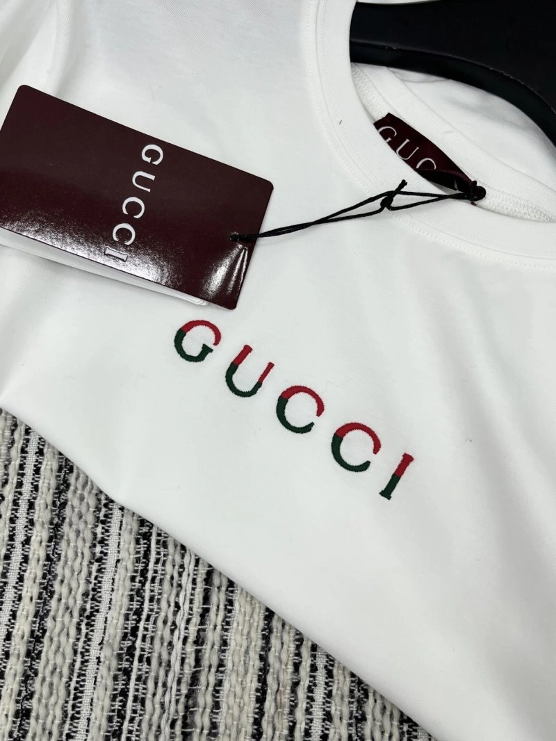 Gucci T-Shirts Sophisticated 124764