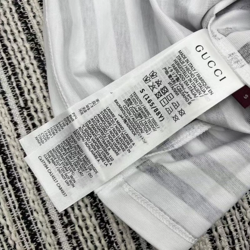 Gucci T-Shirts Lightweight 124773