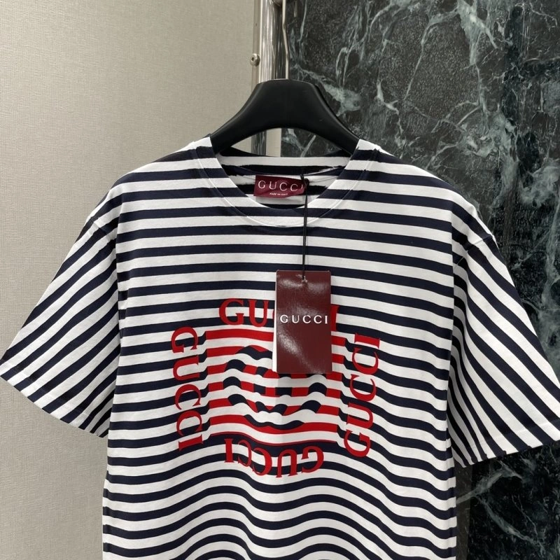 Gucci T-Shirts WeatherProof 124783