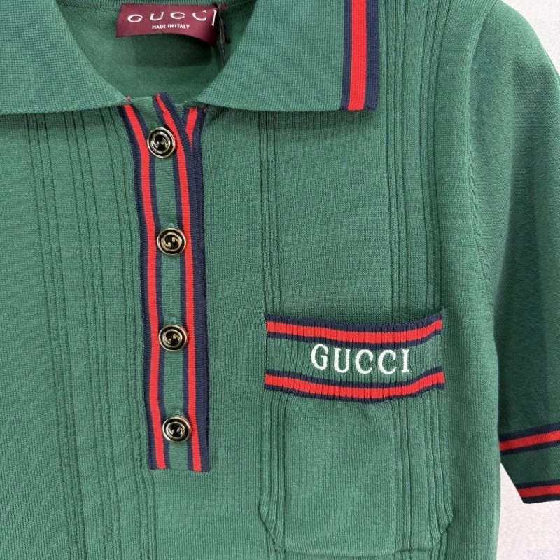 Gucci T-Shirts Sleek 124763