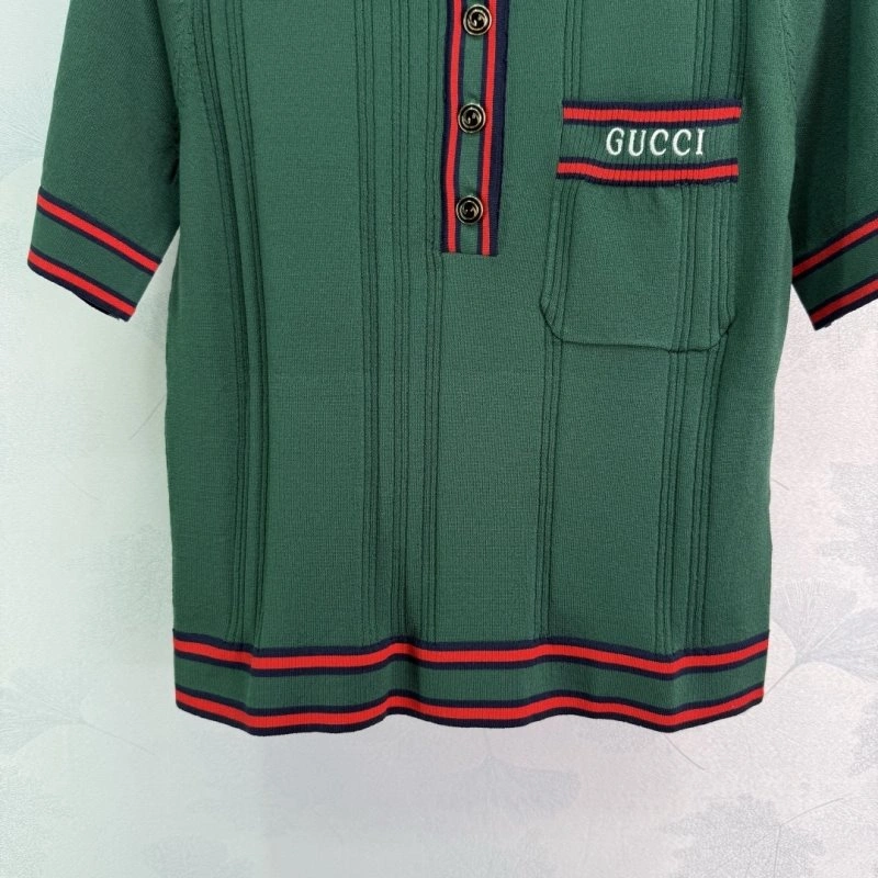 Gucci T-Shirts Sleek 124763