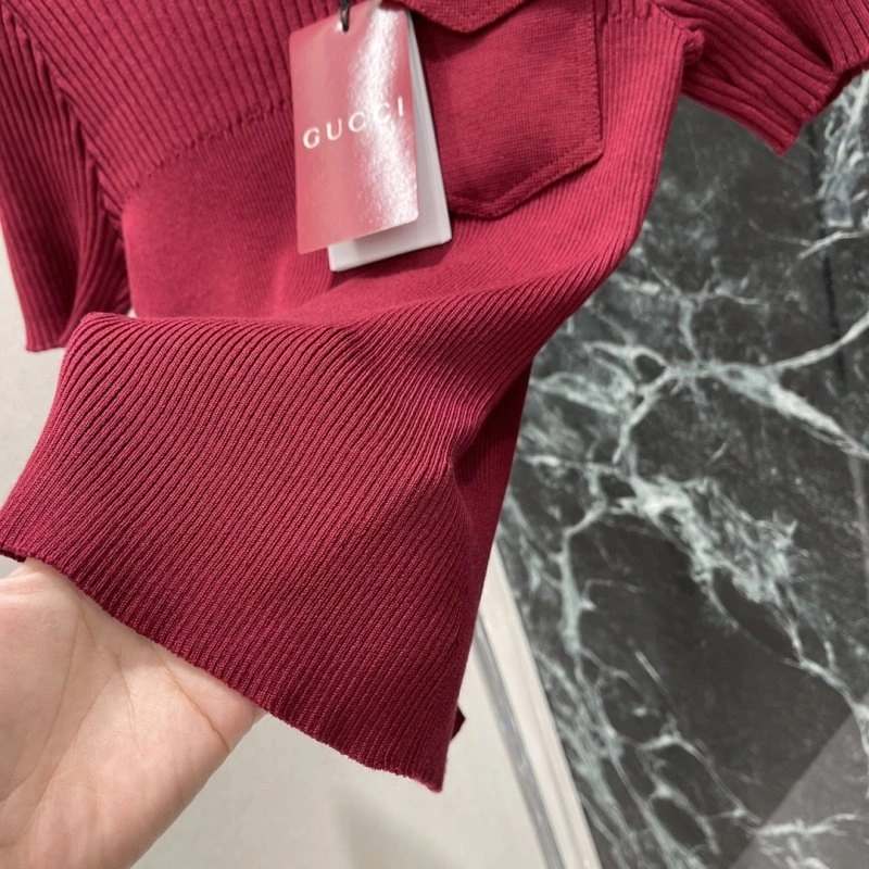 Gucci T-Shirts Sleek 124772