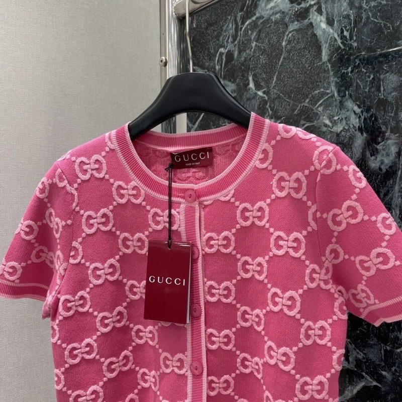 Supportive Gucci T-Shirts 124749