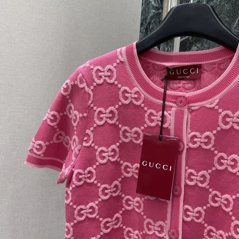 Supportive Gucci T-Shirts 124749