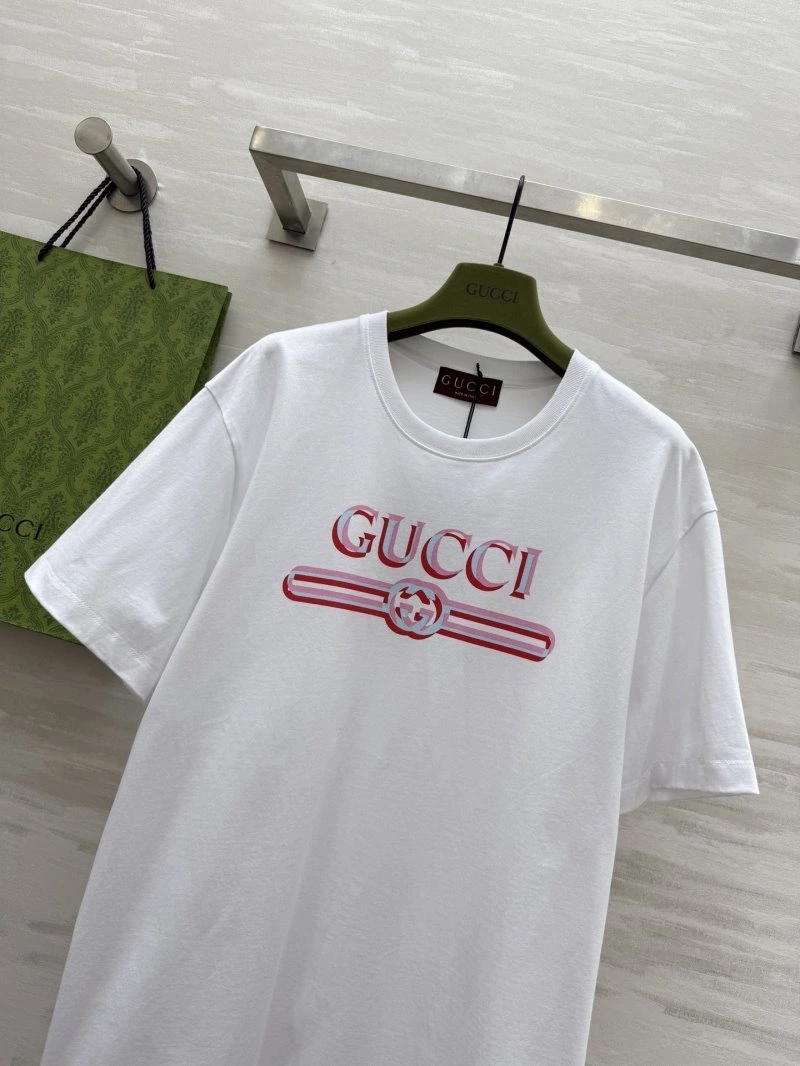 Gucci T-Shirts Flexible 124736