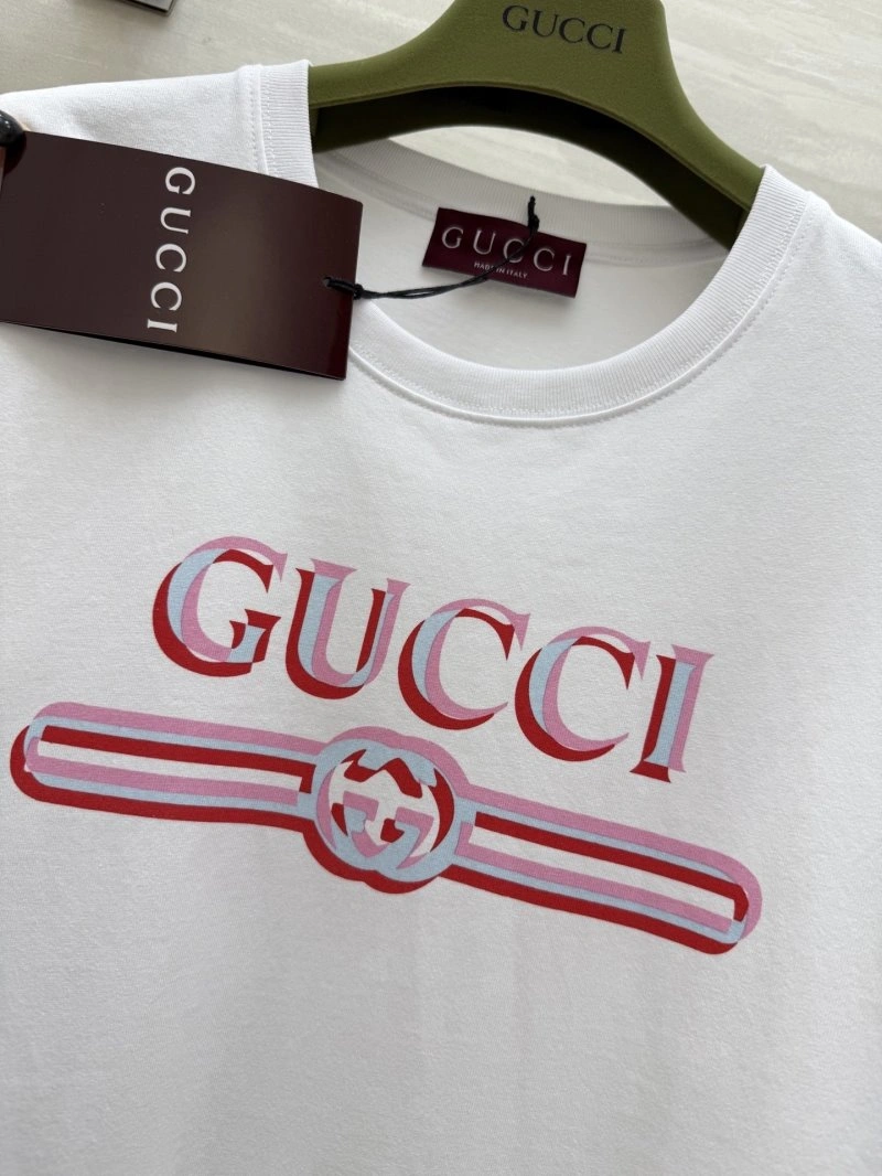 Gucci T-Shirts Flexible 124736