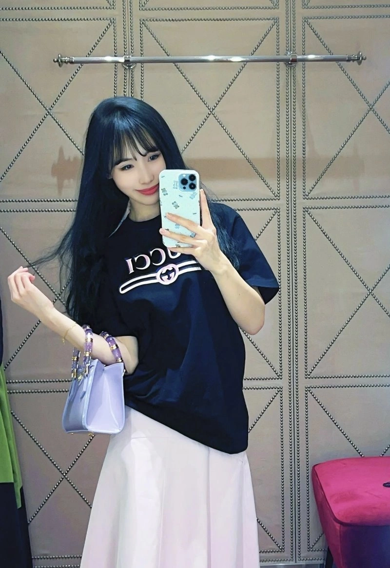 Stylish Gucci T-Shirts 124734