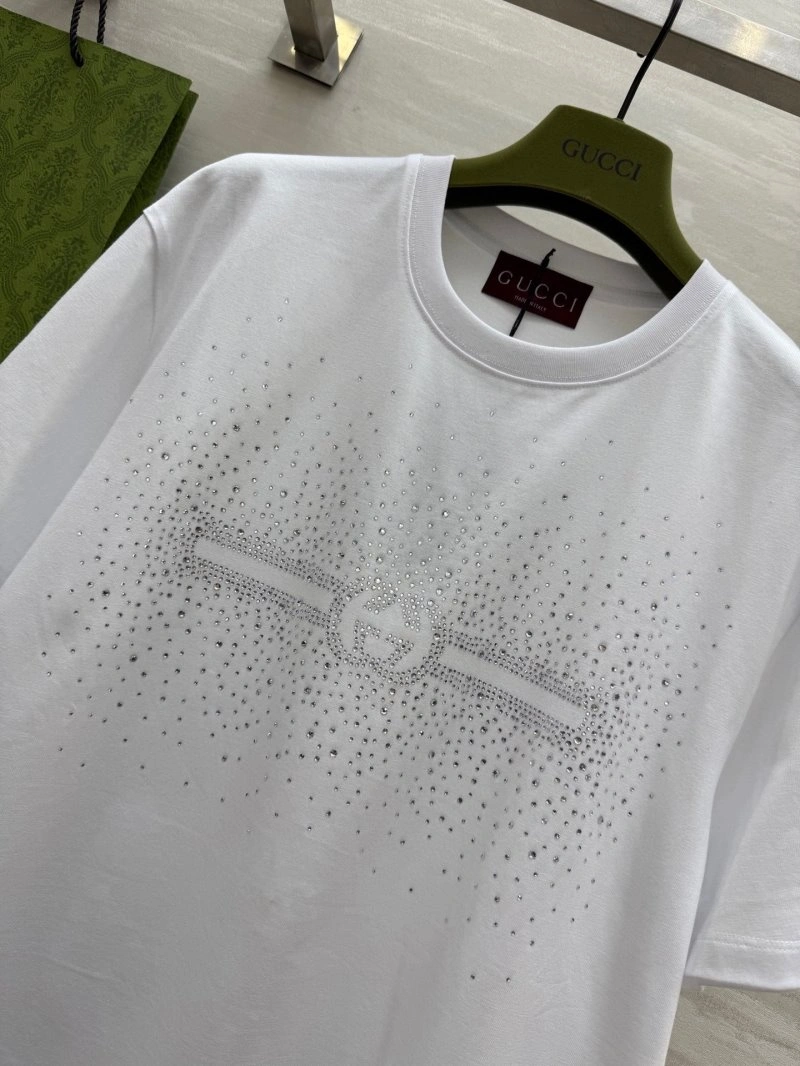 Modern Gucci T-Shirts 124752