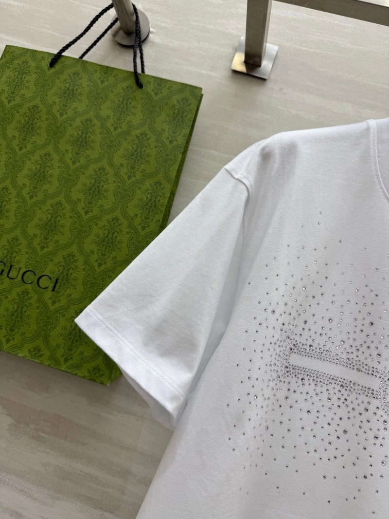 Modern Gucci T-Shirts 124752