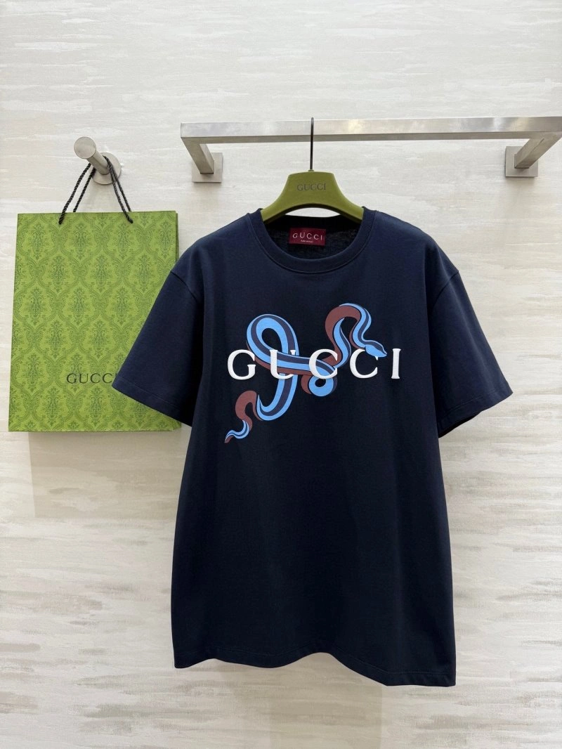 Gucci T-Shirts Chic 124741