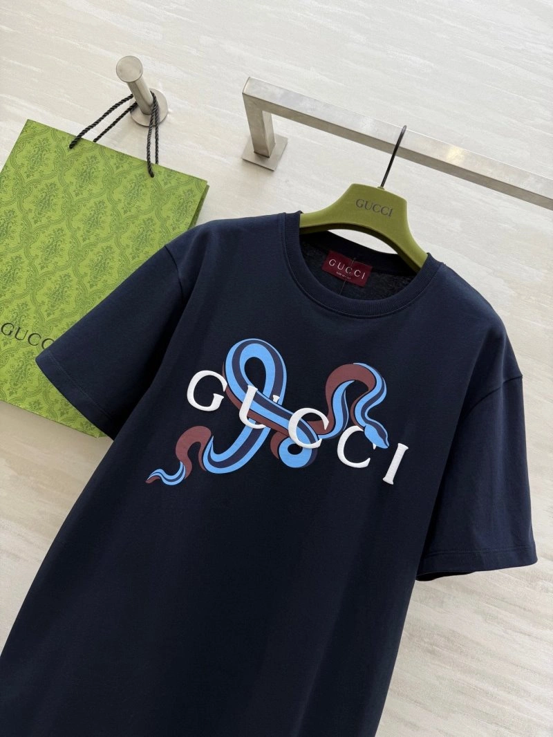 Gucci T-Shirts Chic 124741