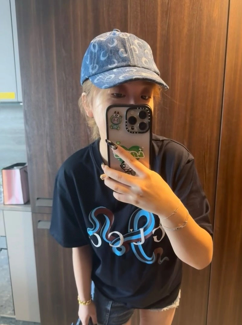 Gucci T-Shirts Chic 124741
