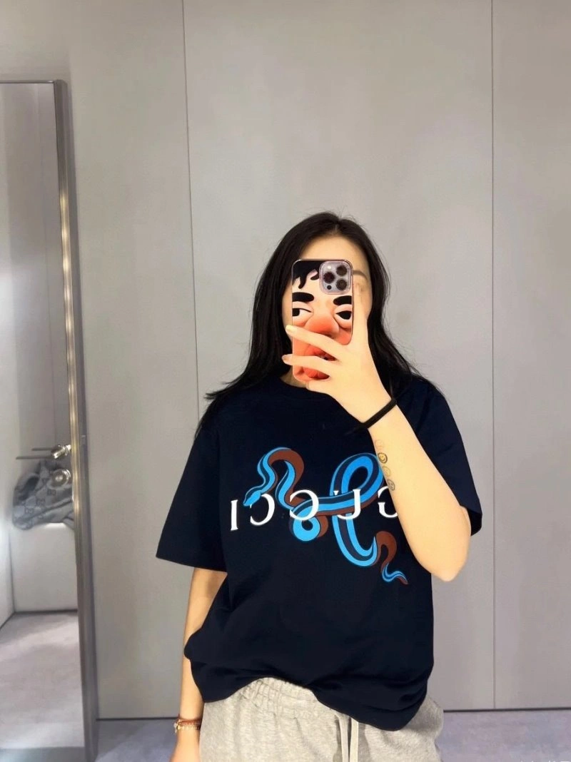 Gucci T-Shirts Chic 124741