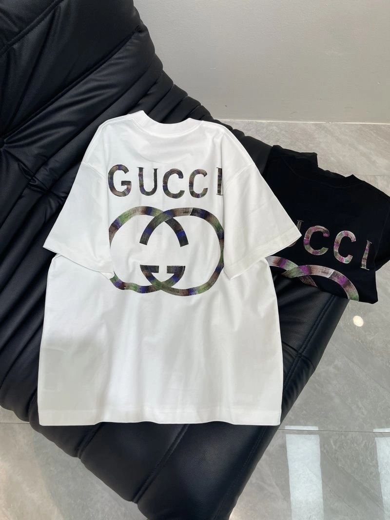 Lightweight Gucci T-Shirts 124738