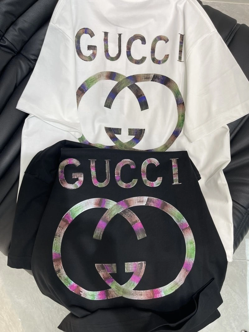Lightweight Gucci T-Shirts 124738