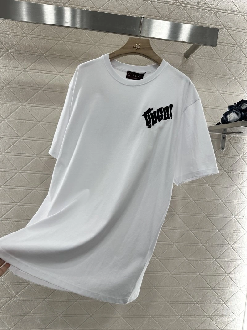 Sustainable Gucci T-Shirts 124735