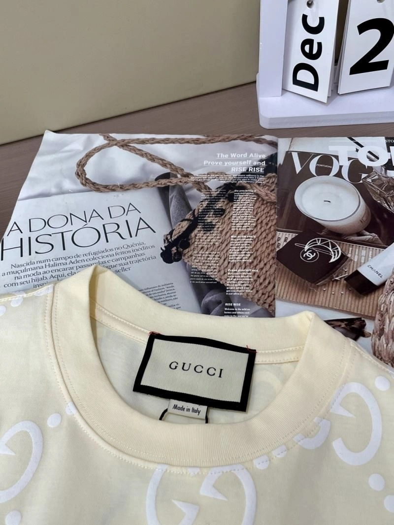 WeatherProof Gucci T-Shirts 126215