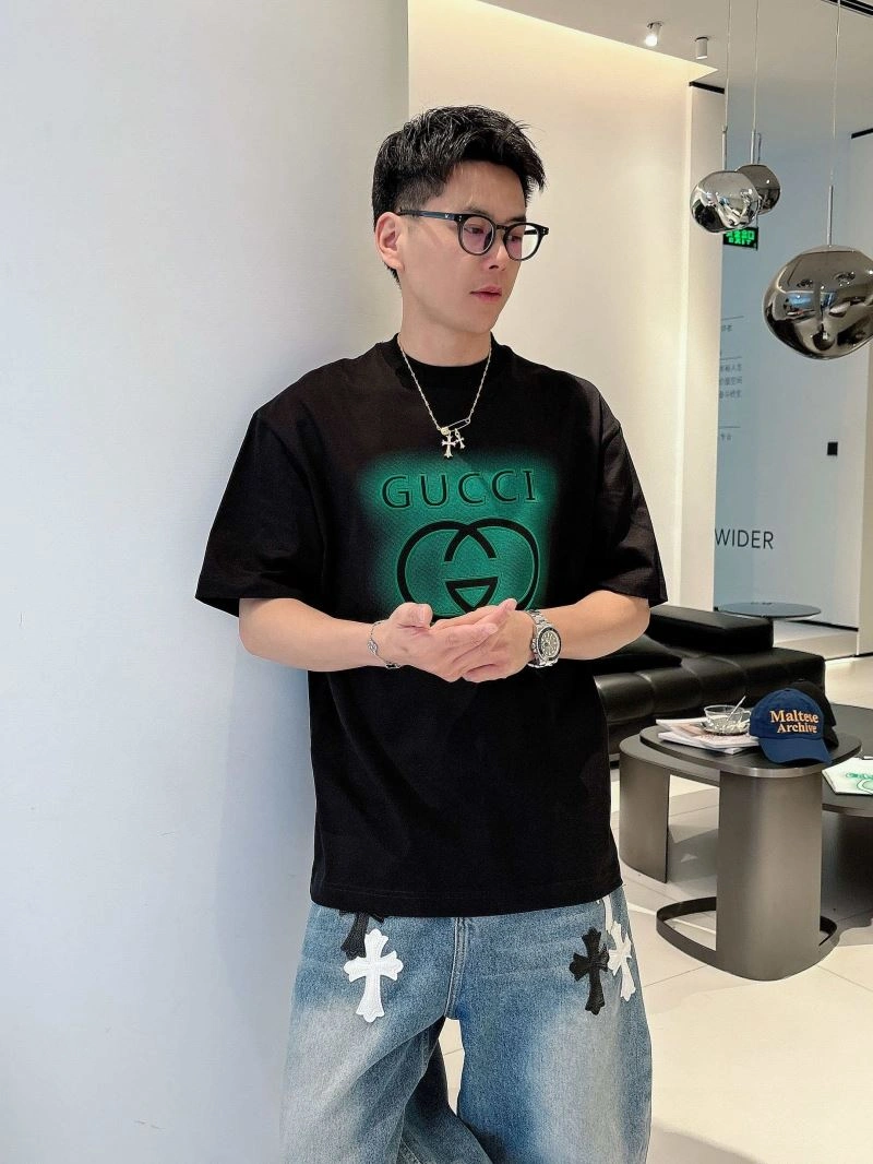 Gucci T-Shirts Lightweight 126232