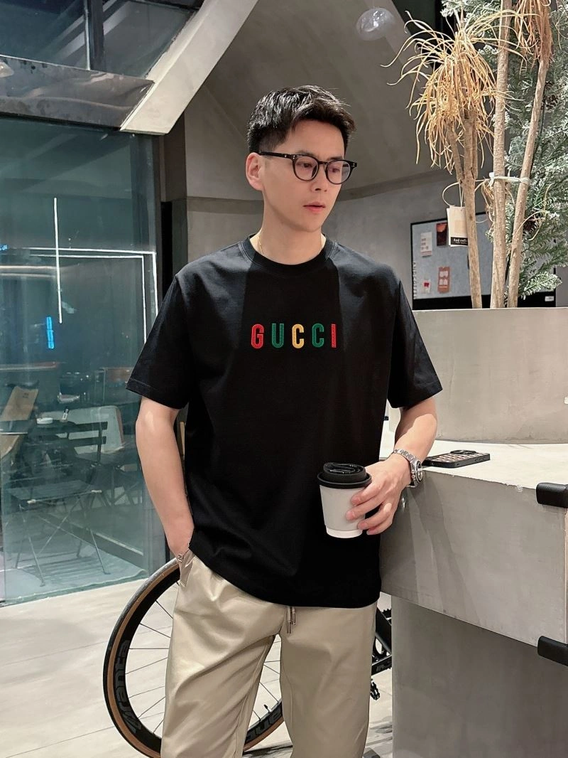 Gucci T-Shirts Functional 126220