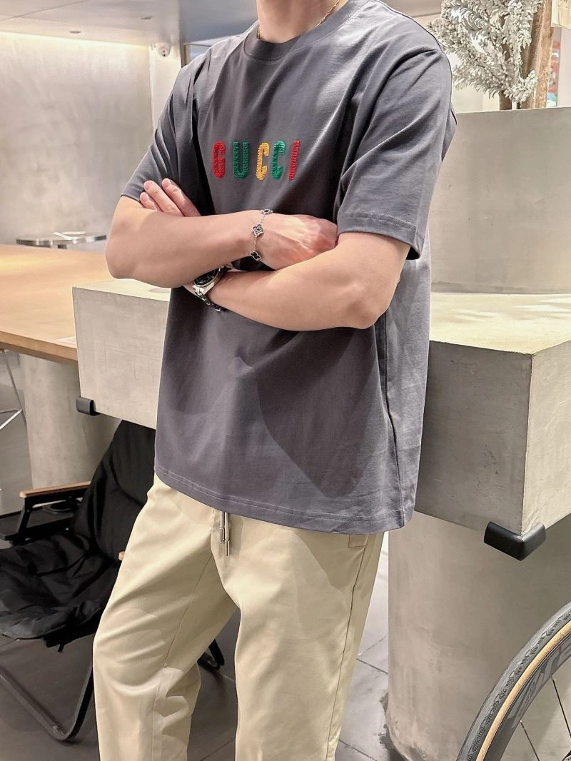 WellDesigned Gucci T-Shirts 126237