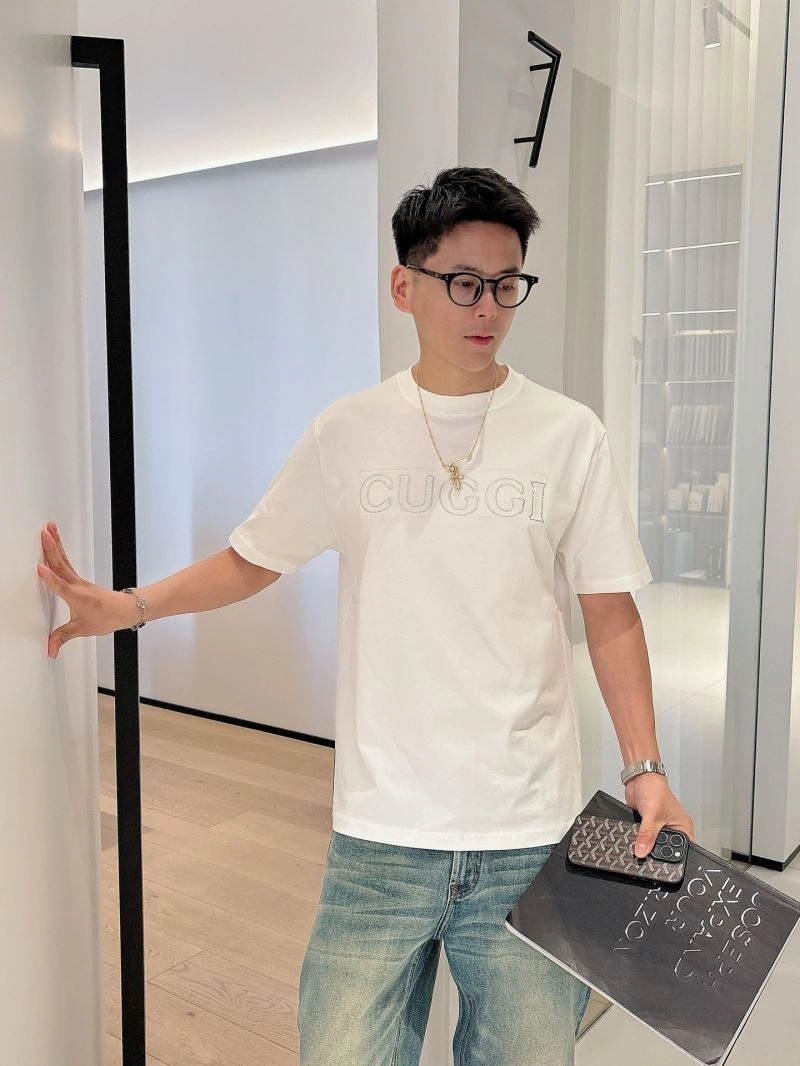 Sustainable Gucci T-Shirts 126227