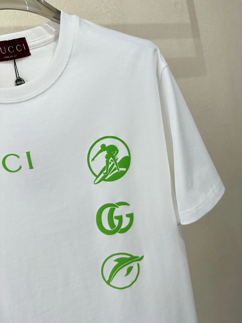 Gucci T-Shirts Vibrant 126174