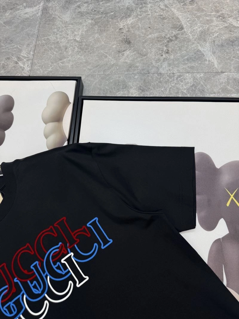 Gucci T-Shirts Popular 126203