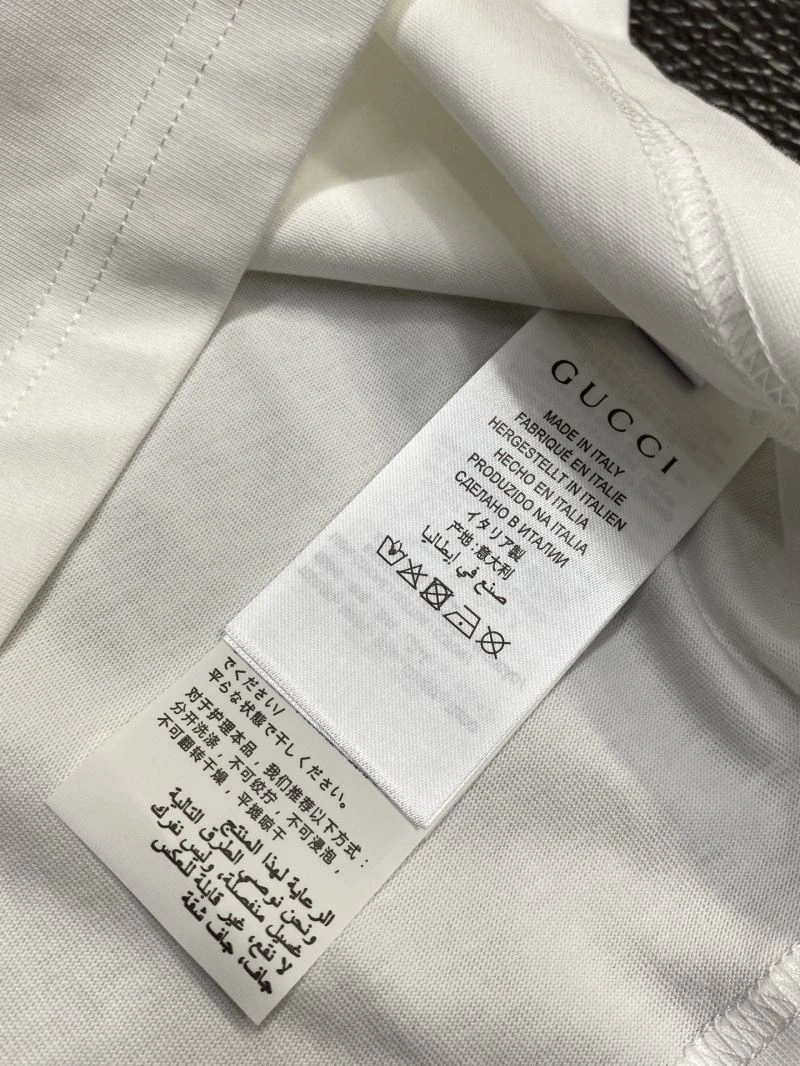 ComfortFit Gucci T-Shirts 126200