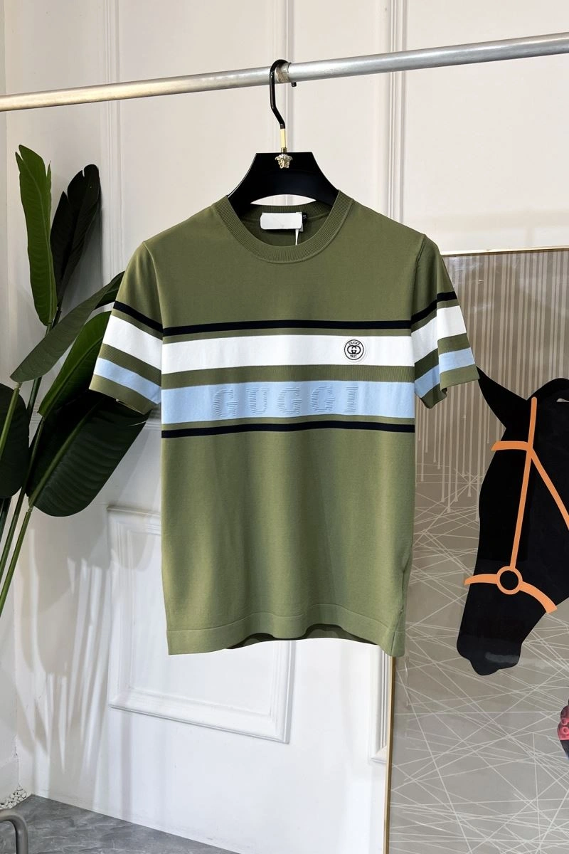 Gucci T-Shirts Youthful 126151