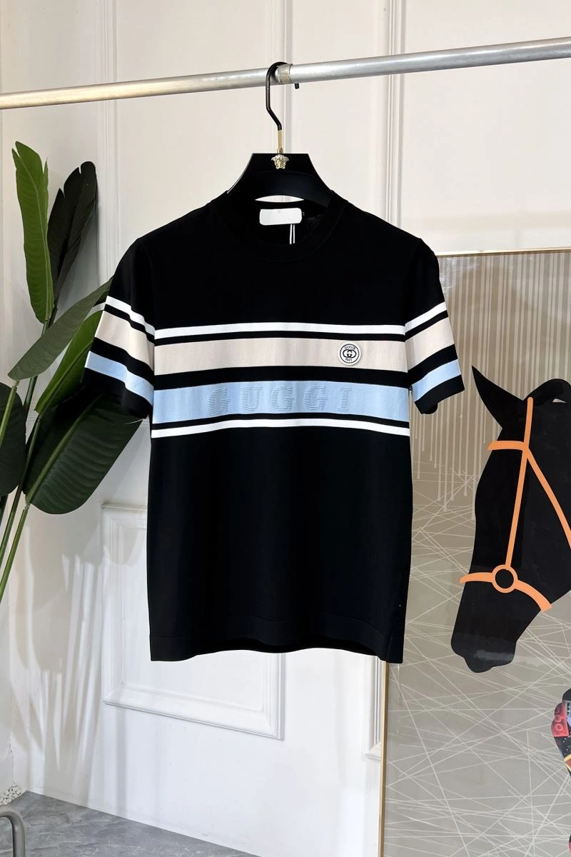 Gucci T-Shirts Youthful 126151