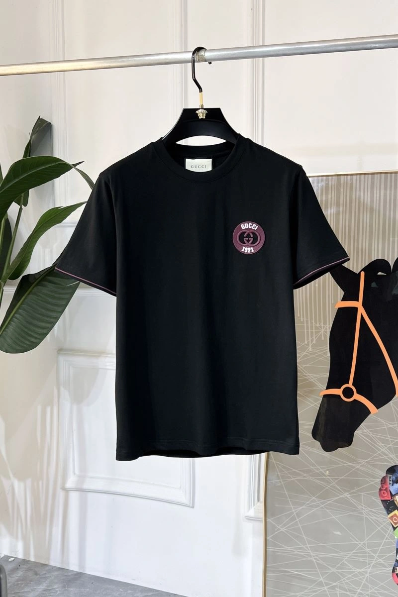 Gucci T-Shirts DailyWear 126158