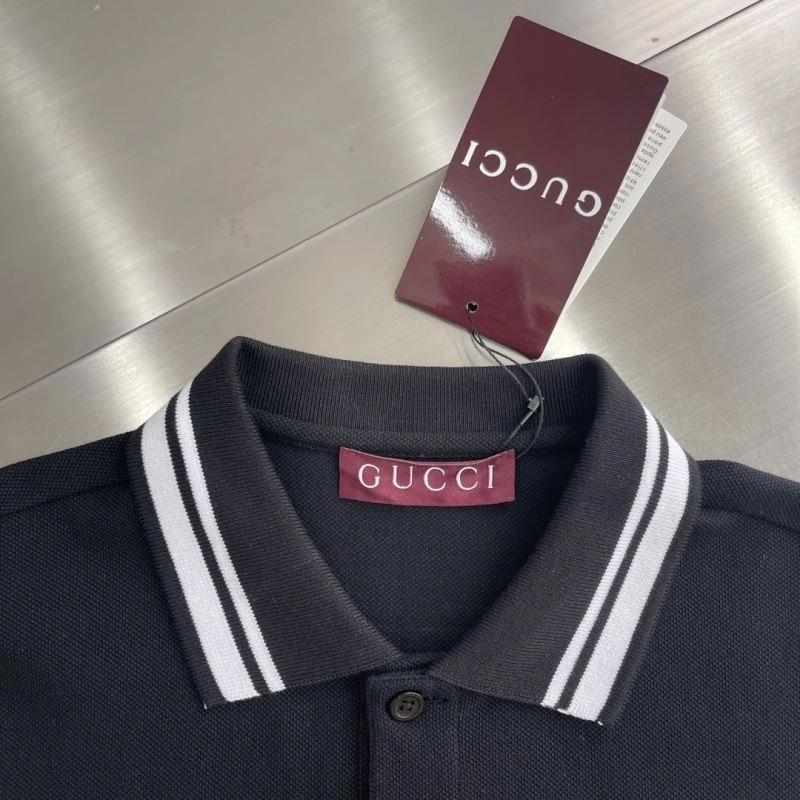 Modern Gucci T-Shirts 126141