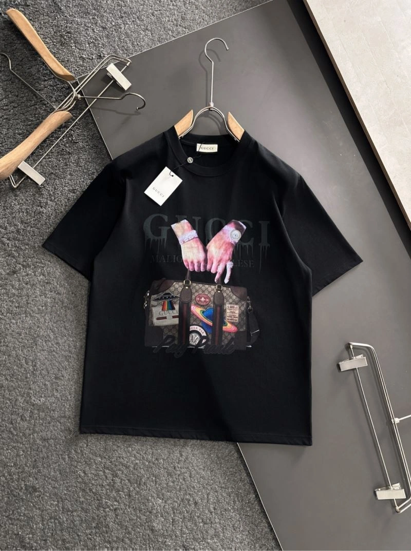 Tailored Gucci T-Shirts 126159