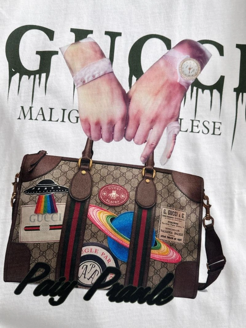 Gucci T-Shirts Refined 126137