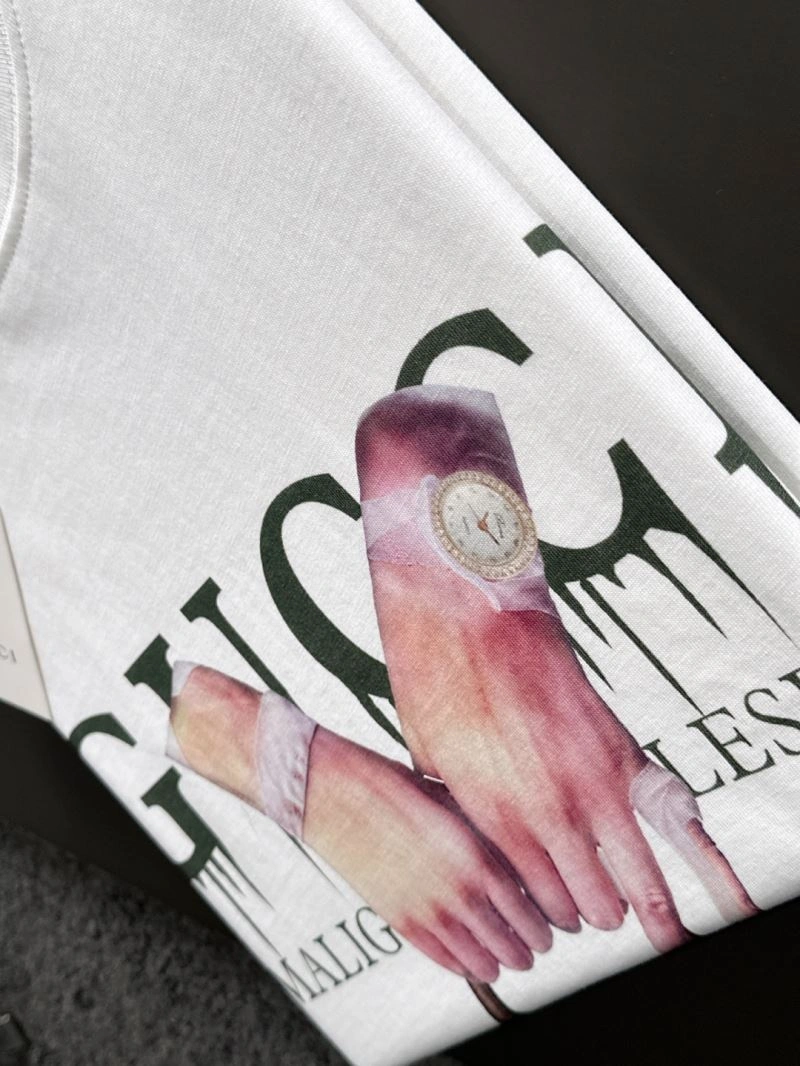 Gucci T-Shirts Refined 126137