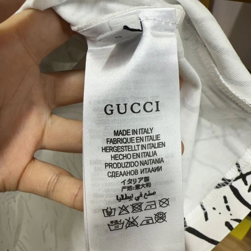 Gucci T-Shirts OdorResistant 126123