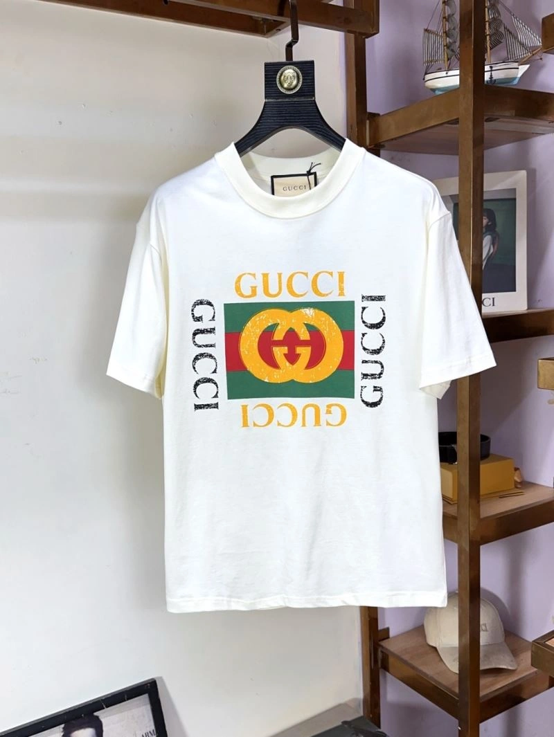 Gucci T-Shirts Durable 126122