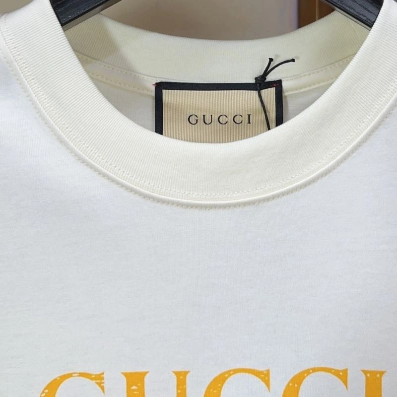 Gucci T-Shirts Durable 126122