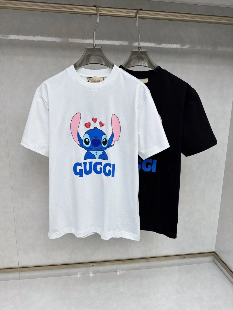 Bold Gucci T-Shirts 126118