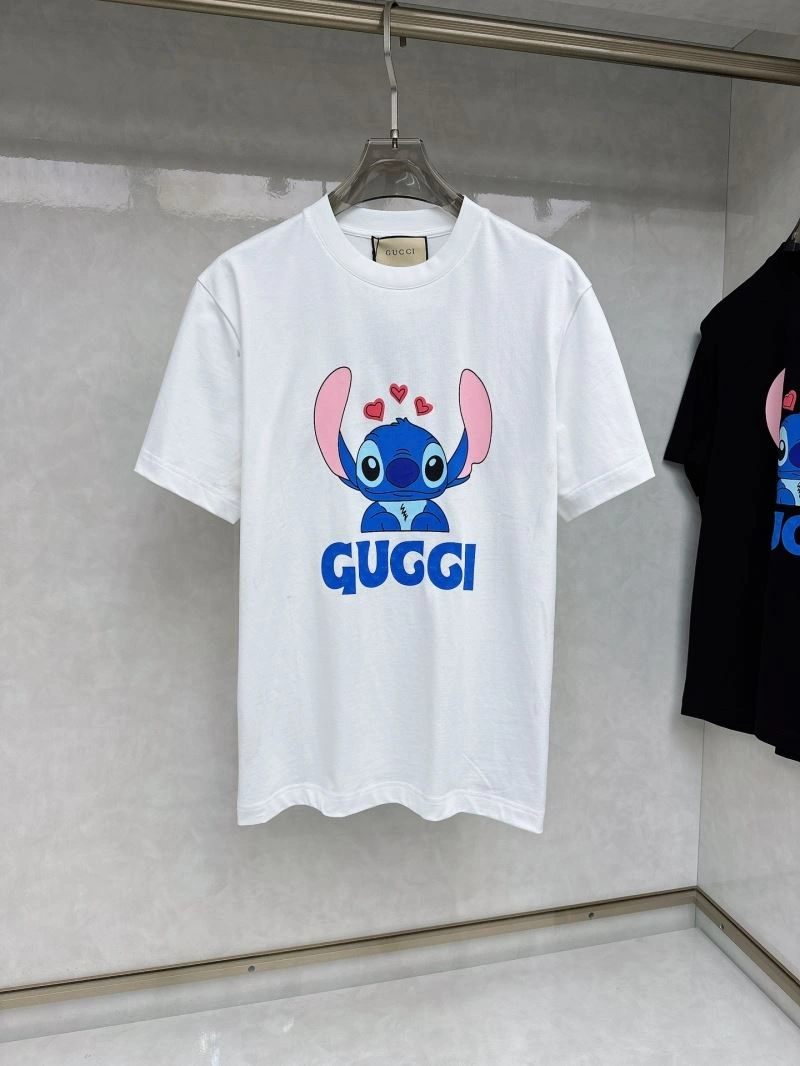 Bold Gucci T-Shirts 126118