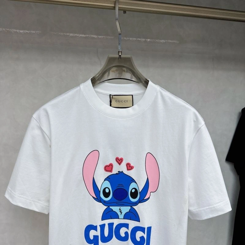Bold Gucci T-Shirts 126118