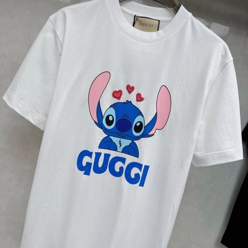 Bold Gucci T-Shirts 126118
