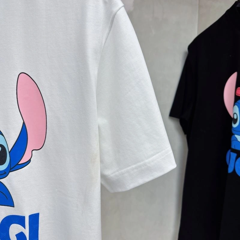 Bold Gucci T-Shirts 126118