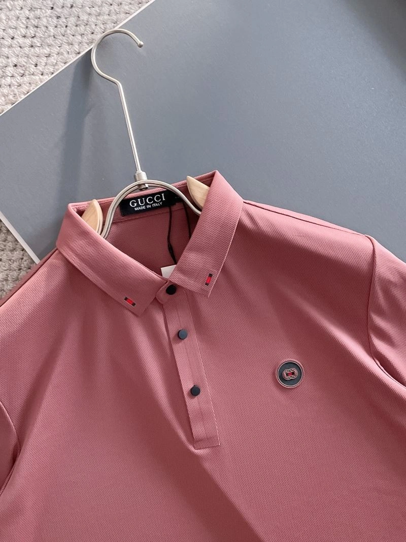 Sleek Gucci T-Shirts 126110