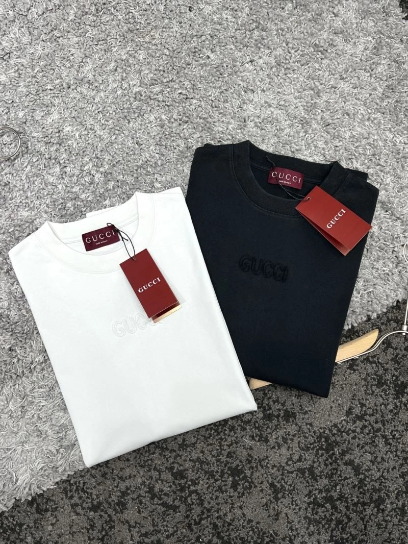 Practical Gucci T-Shirts 126111